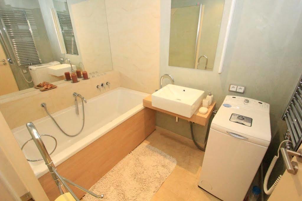 Luxury River Diamond